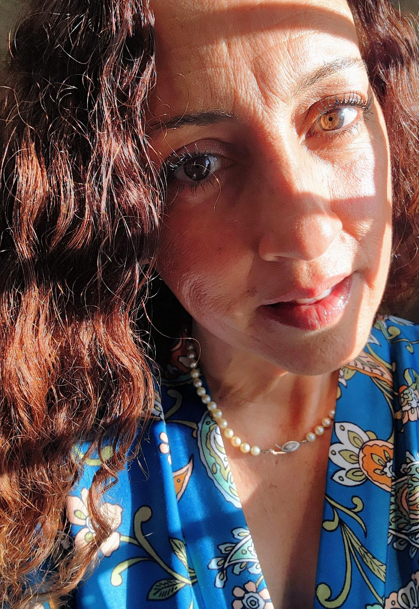 Andie in warm sunlight.