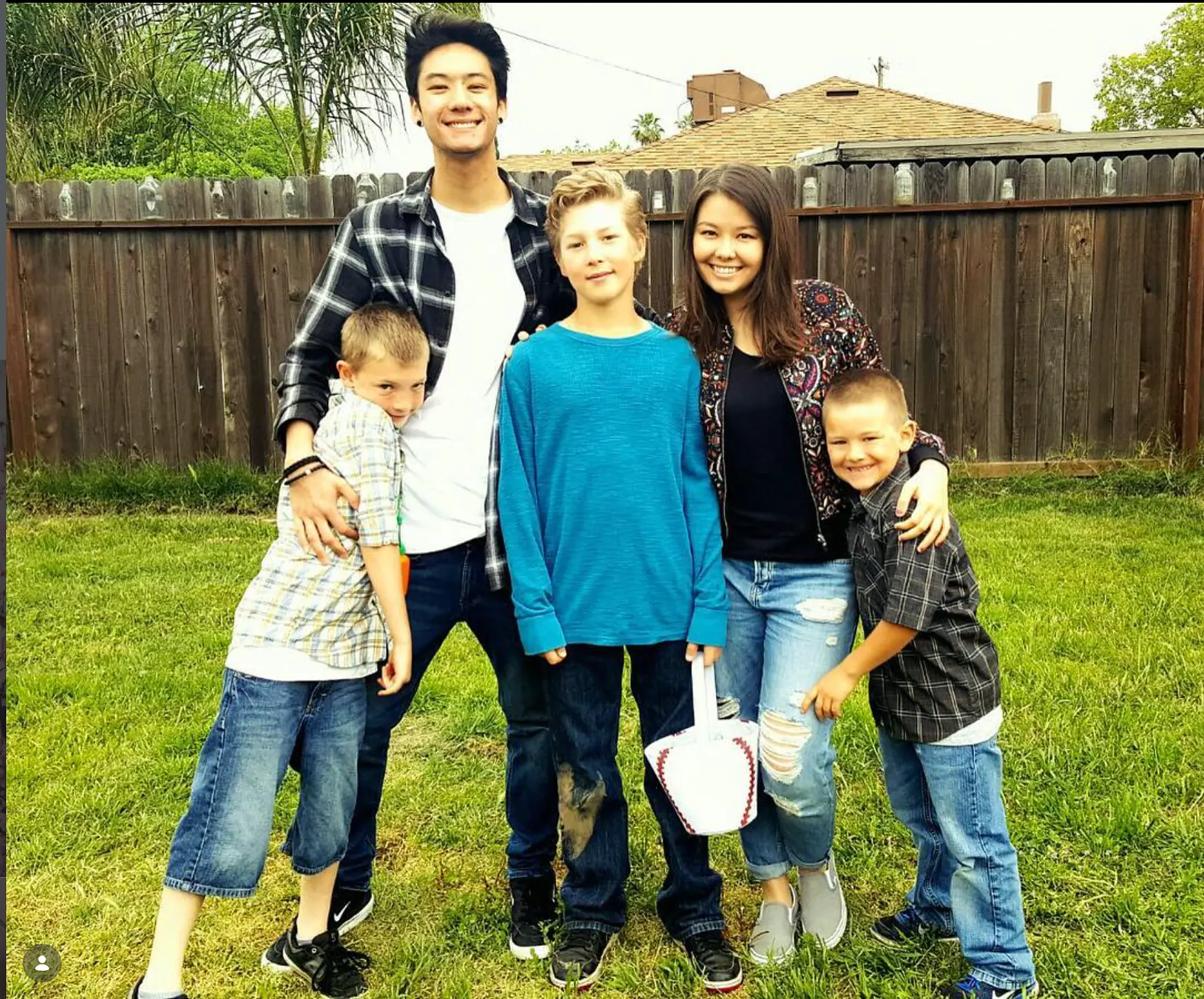 Victoria, Kyoji and Julian with Kam and Noah at Azalea Court